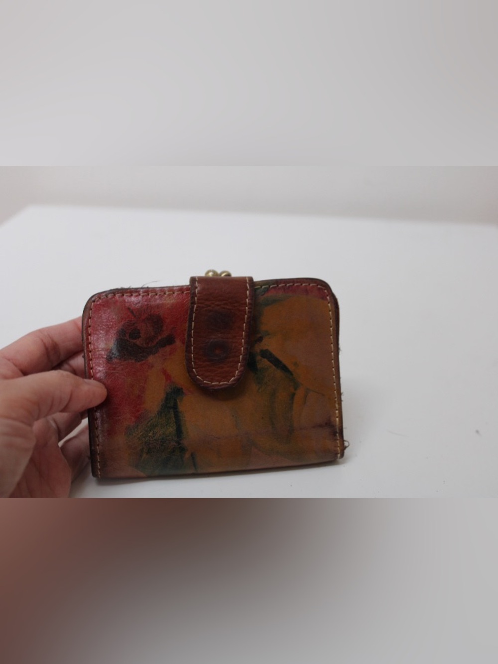 Patricia Nash bi fold wallet